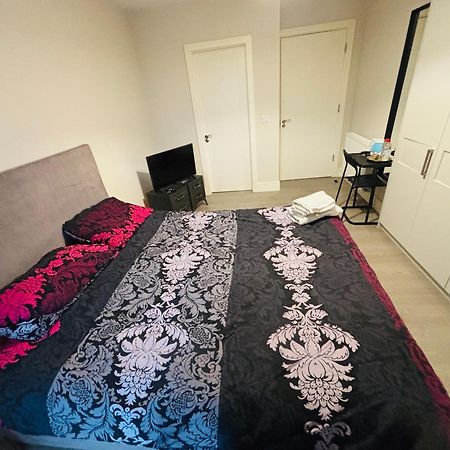 A Private Room,A Private Bathroom Dublin Exterior photo